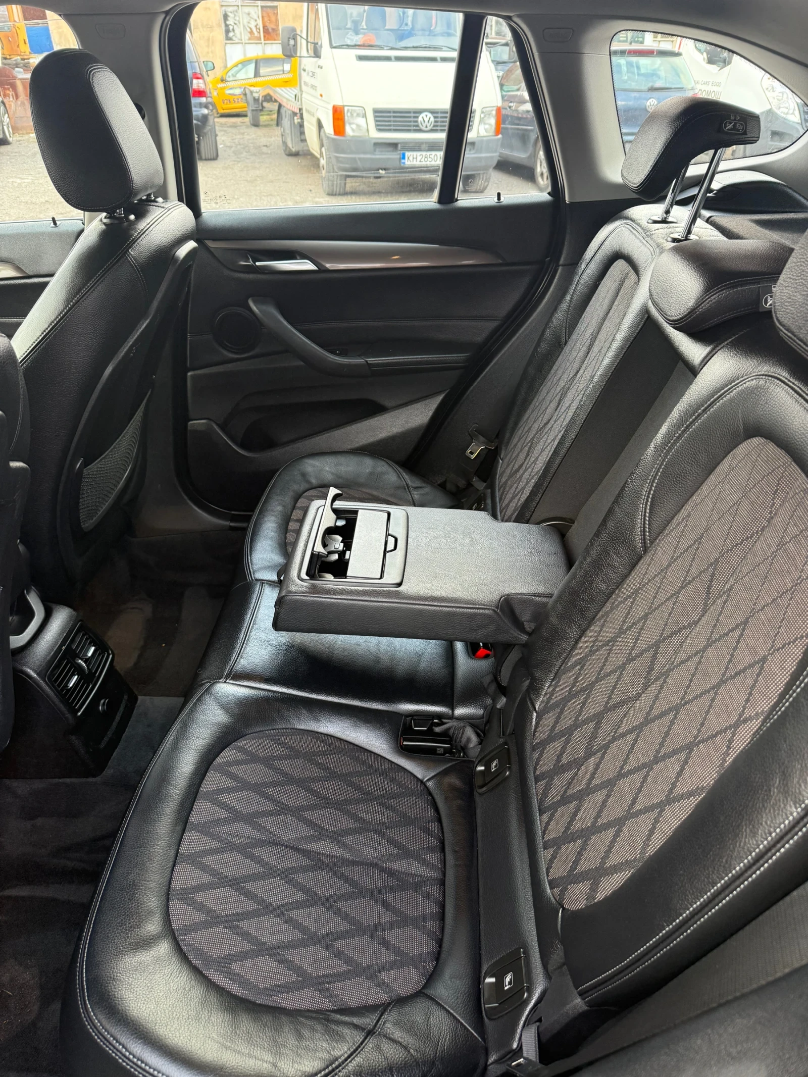 BMW X1 ���� 6�.    4�4 | Mobile.bg � ����������� 12