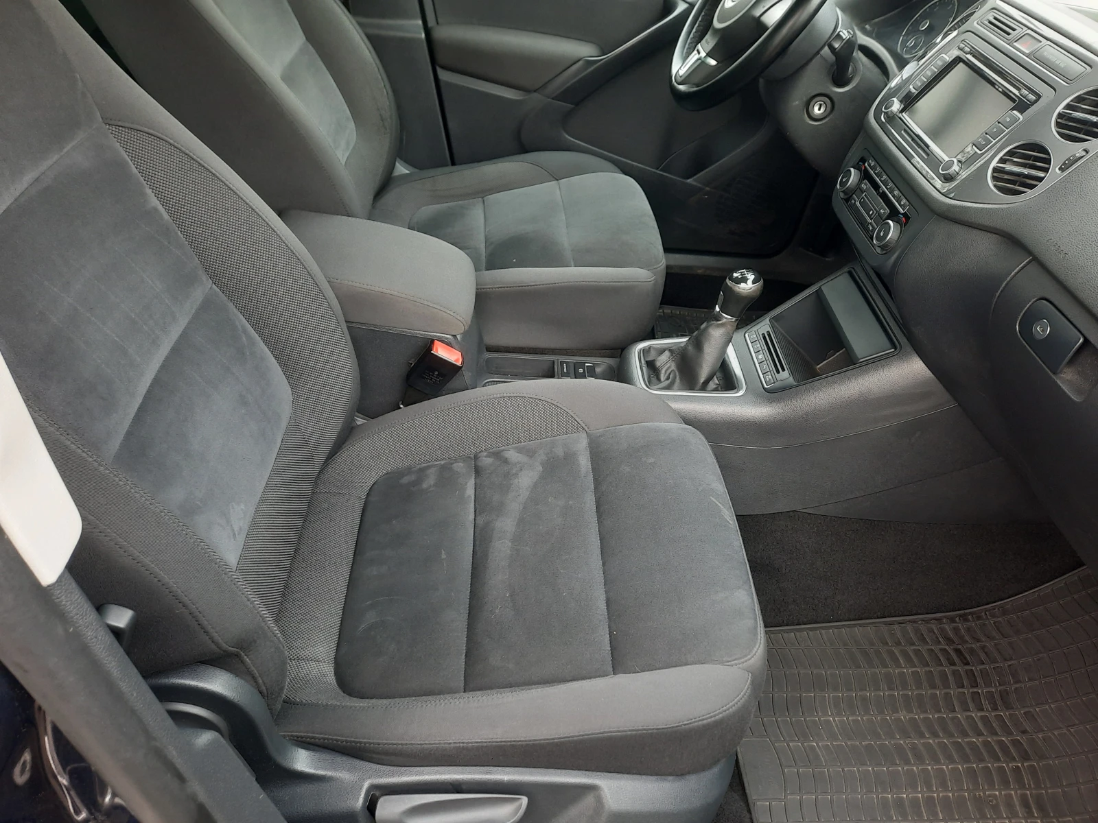 VW Tiguan 2.0 TDI 4x4 | Mobile.bg � ����������� 10