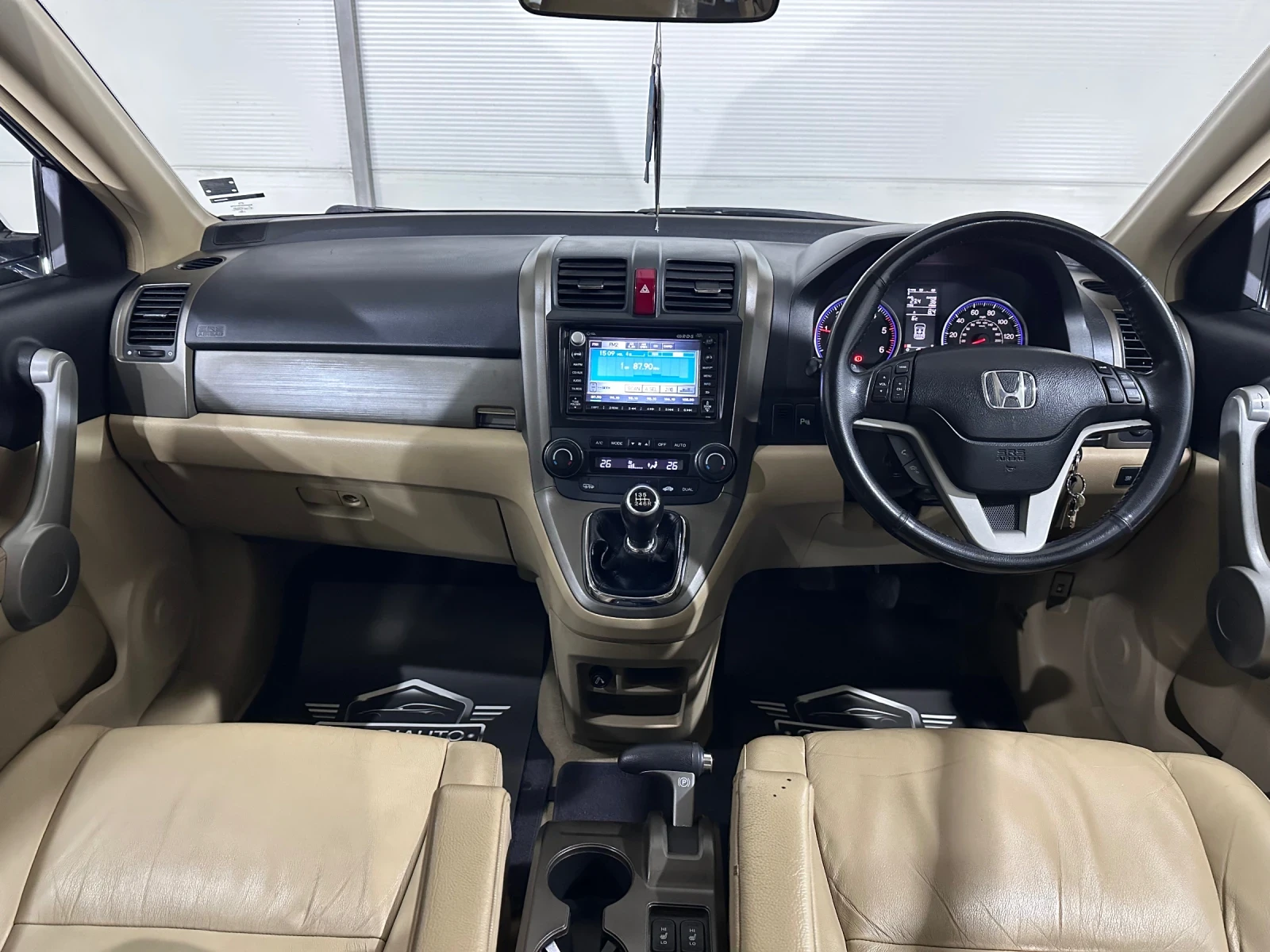 Honda Cr-v * NAVI* * Panorama*  - изображение 7