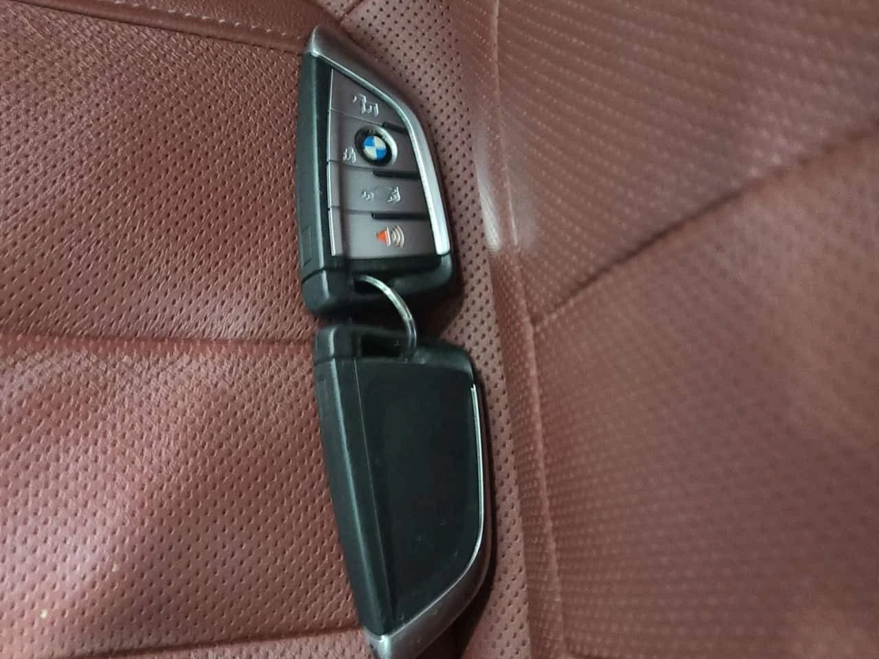 BMW X6 M50i V8 530HP | LASER | H/K | PANO | CARBON, снимка 8 - Автомобили и джипове - 53954699