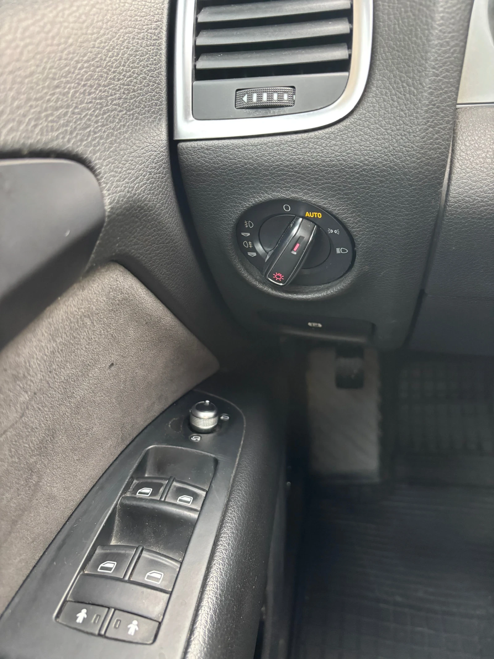 Audi Q7 3.0 дизел ТОП ТОП ТОП facelift, снимка 14 - Автомобили и джипове - 54082689