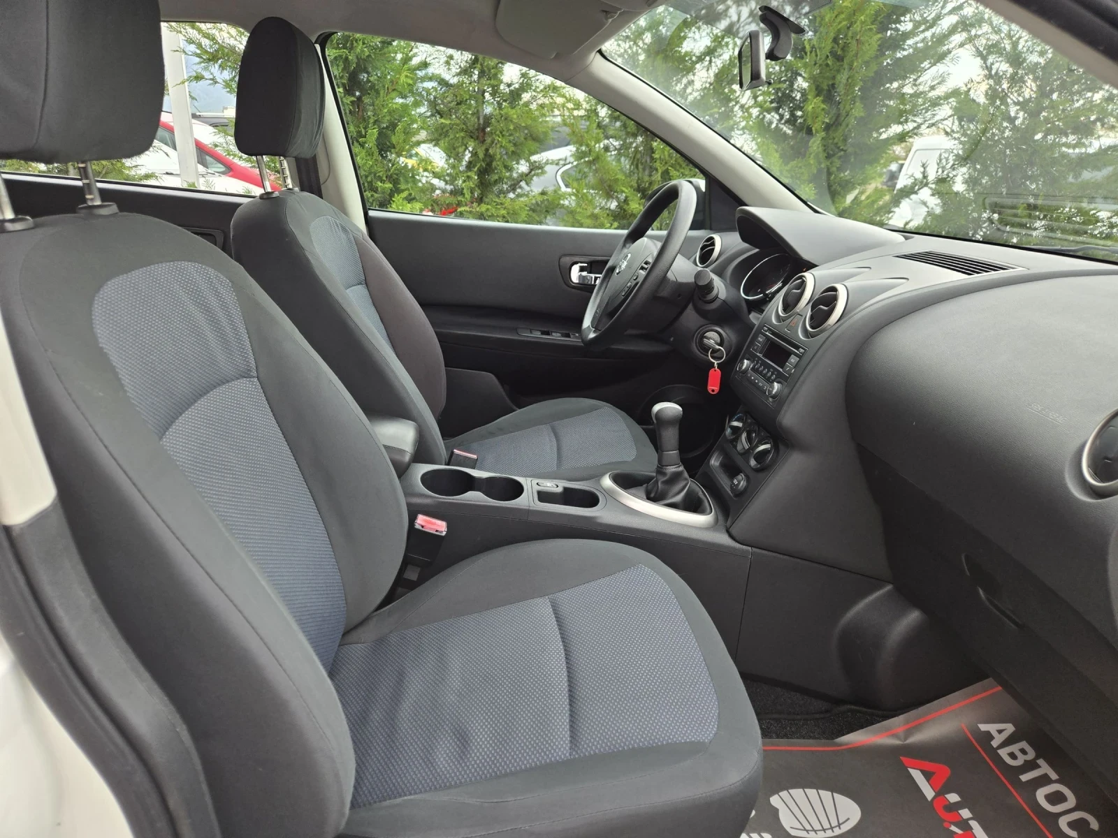Nissan Qashqai 1.6i-117��= ���������= 185.000��= EURO 5A | Mobile.bg � ����������� 15