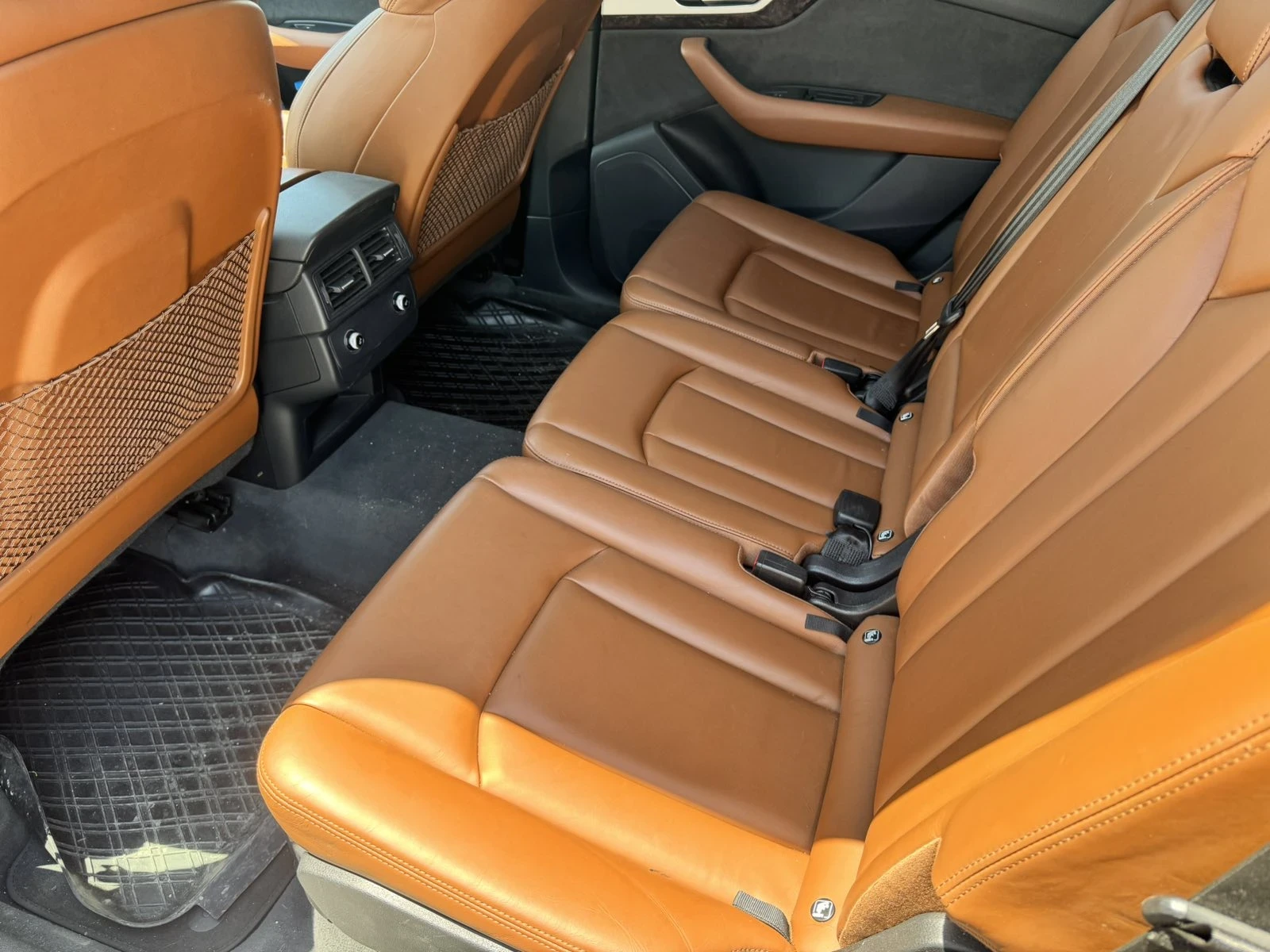 Audi Q7 3.0 TDI, снимка 10 - Автомобили и джипове - 54885462