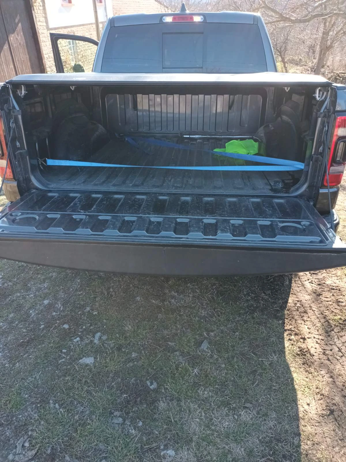 Dodge RAM 1500 Sport 4x4, Възможност за данъчен кредит!, снимка 6 - Автомобили и джипове - 54920748