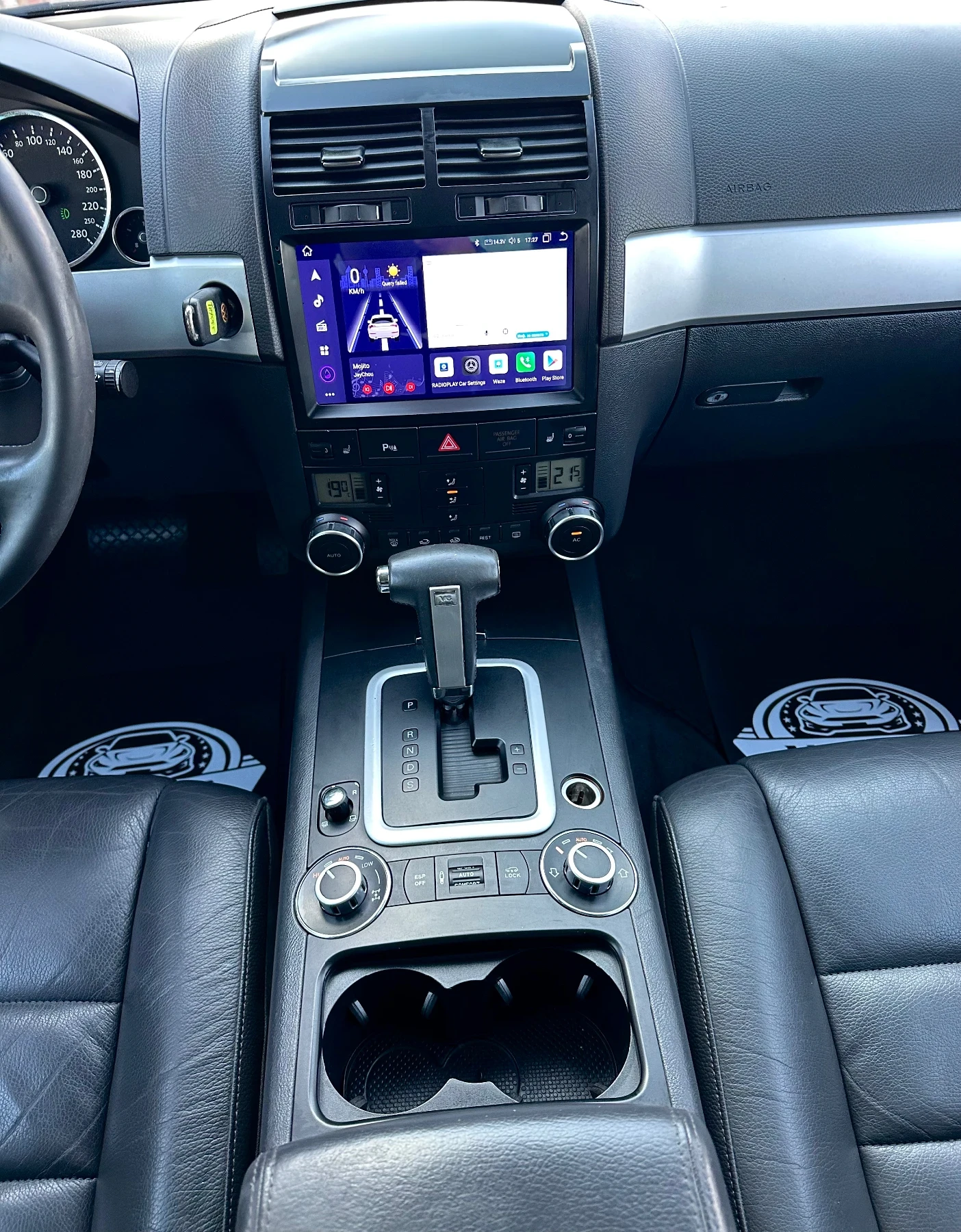 VW Touareg KAMERA / ANDROID / AUTOMATIC , снимка 15 - Автомобили и джипове - 56243015