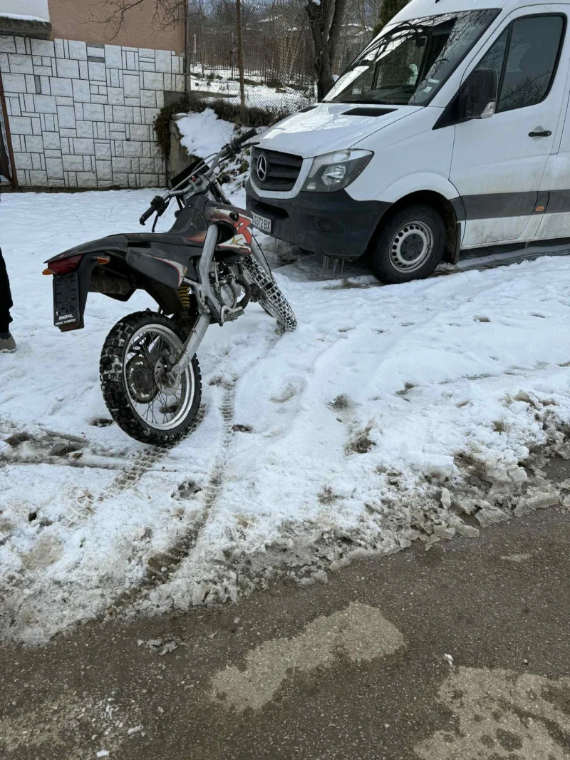 Derbi Senda !! Нов внос!!!Ам категория! Може да се регистрира , снимка 5 - Мотоциклети и мототехника - 52598894