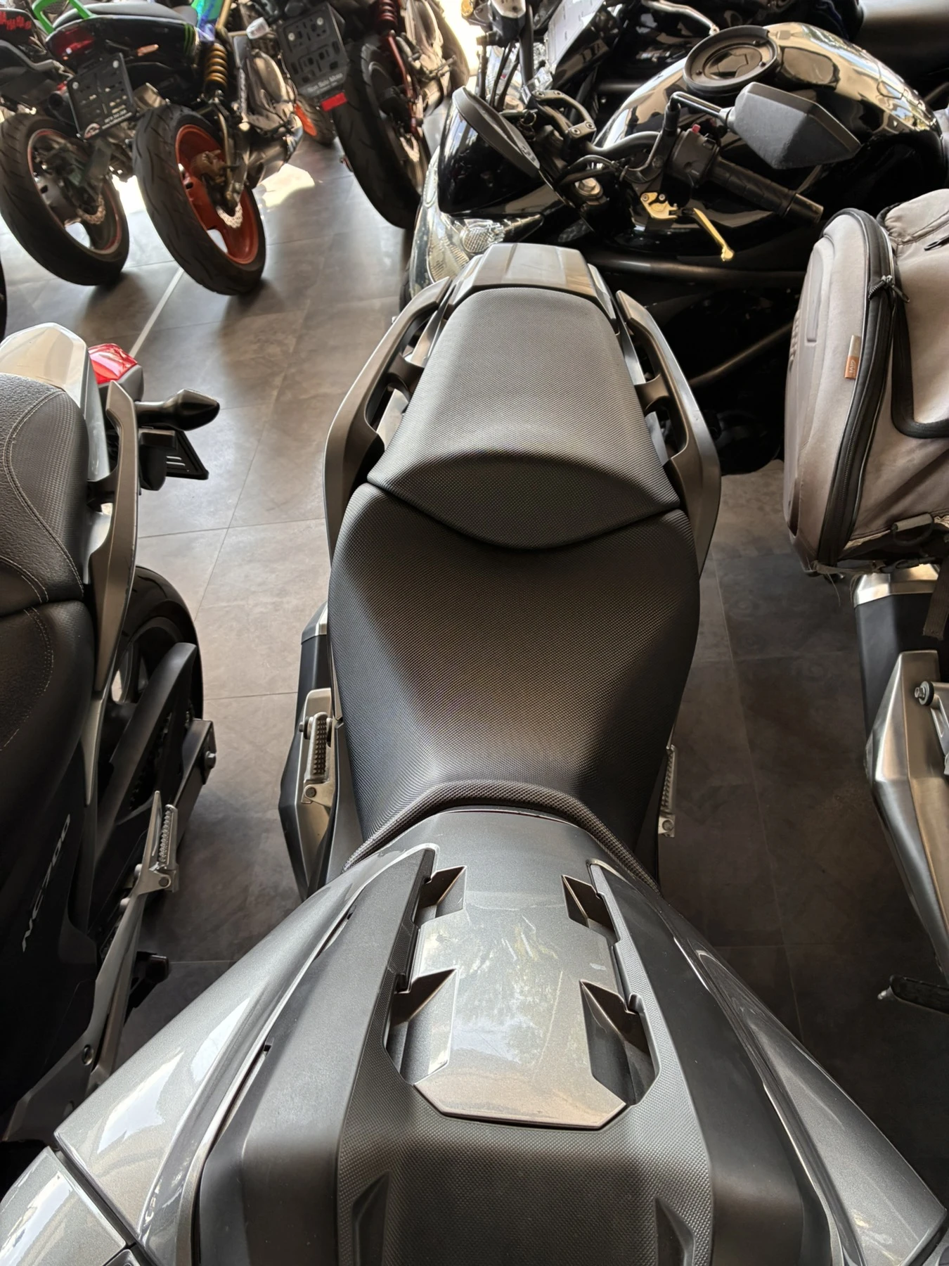 Honda Nc 750XA-ABS, снимка 9 - Мотоциклети и мототехника - 55482814
