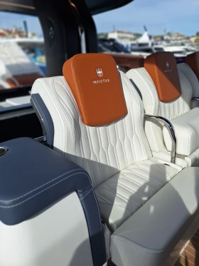 Моторна яхта Invictus ТТ460, снимка 5