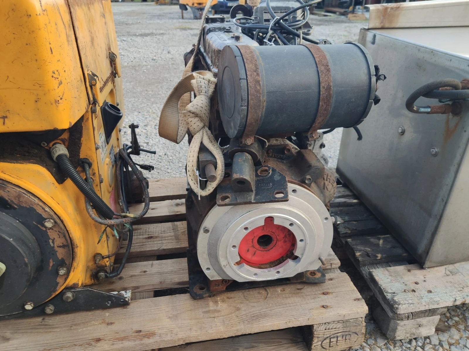  ..    | Mobile.bg   8