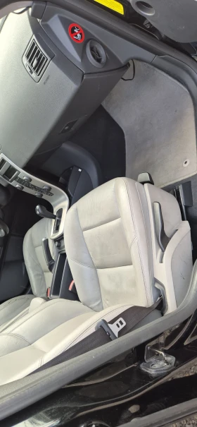 Volvo V50 2.4D5-180кс., снимка 14