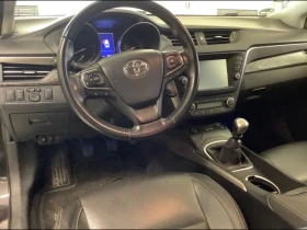 Toyota Avensis 2.0 D-4D^Executive^FullExtra^ Keyless ^ Кожа, снимка 5