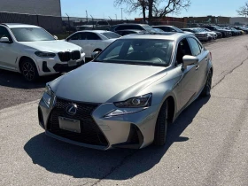 ������ Lexus IS 300