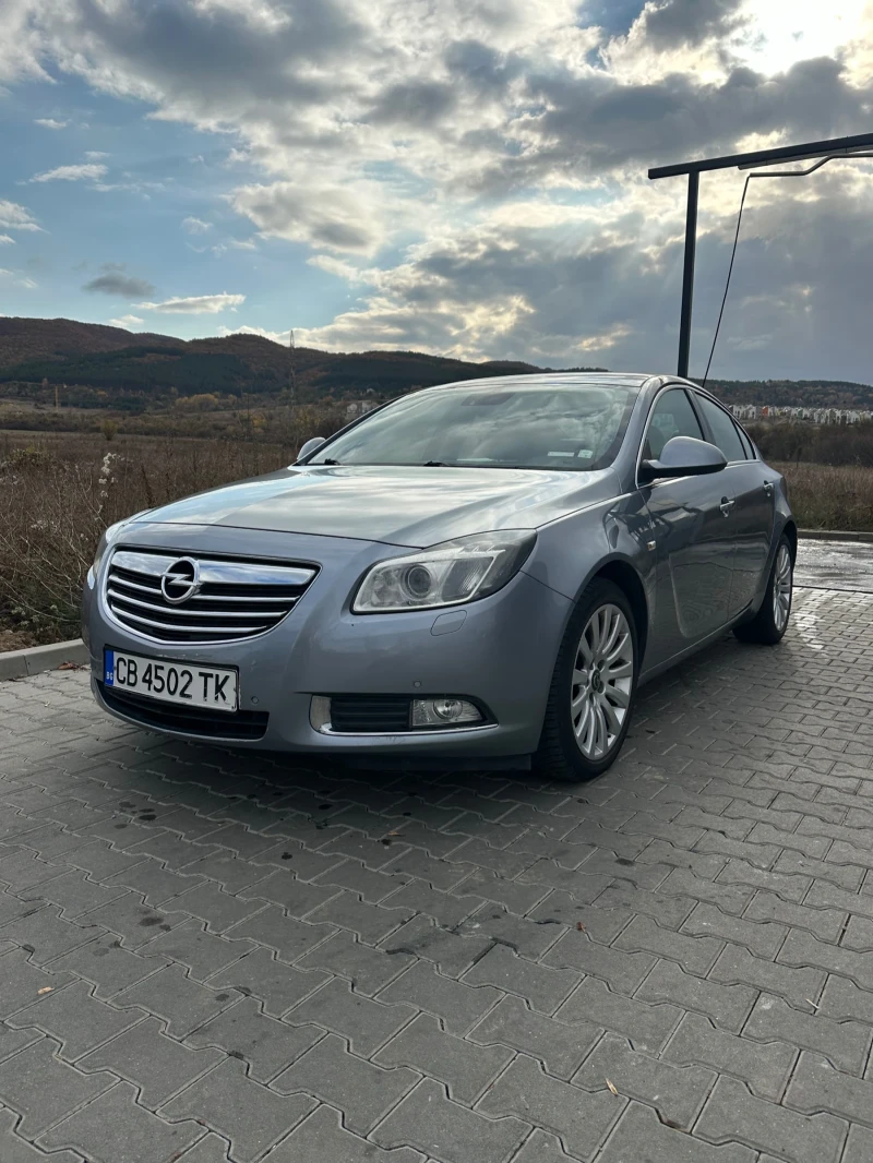 Opel Insignia 2.0t 220hp, снимка 2 - Автомобили и джипове - 47929022