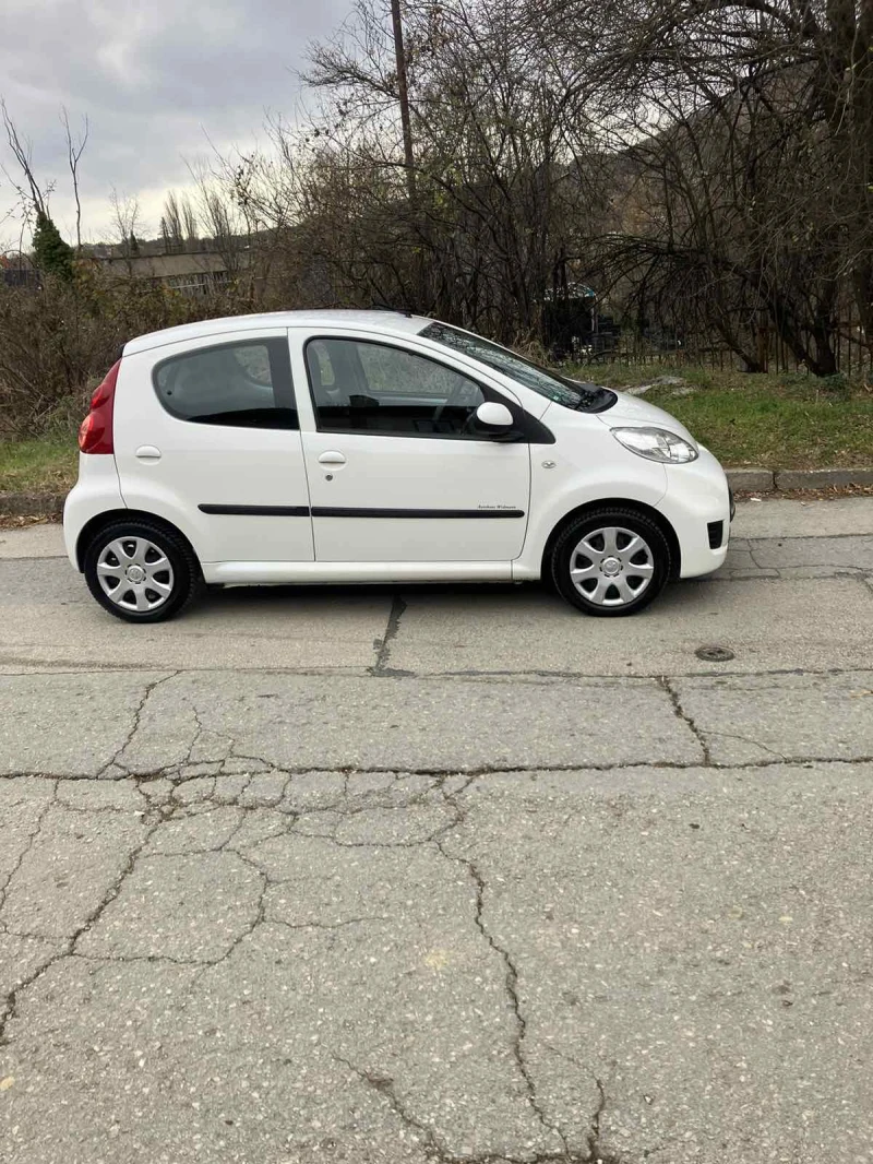 Peugeot 107 1.0, снимка 4 - Автомобили и джипове - 48098091