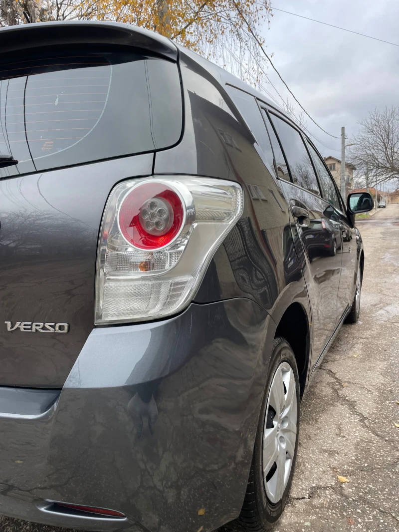 Toyota Verso 2.0D4D* 126kc* , снимка 10 - Автомобили и джипове - 48210711