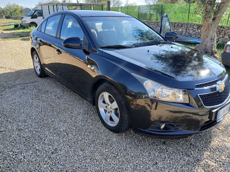 Chevrolet Cruze 1.6, снимка 5 - Автомобили и джипове - 48667527