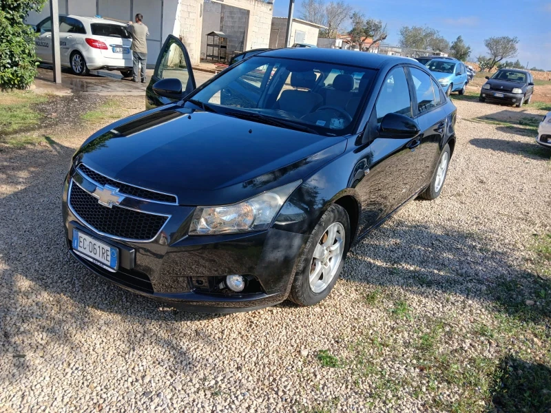 Chevrolet Cruze 1.6, снимка 4 - Автомобили и джипове - 48667527