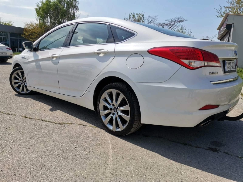 Hyundai I40 КАТО НОВ* 1.7CRDI, снимка 4 - Автомобили и джипове - 49434808