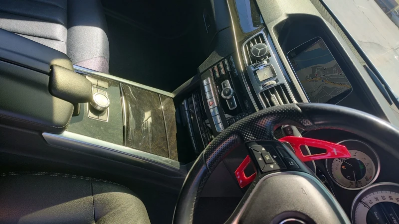 Mercedes-Benz E 220 на ЧАСТИ , снимка 12 - Автомобили и джипове - 51349218