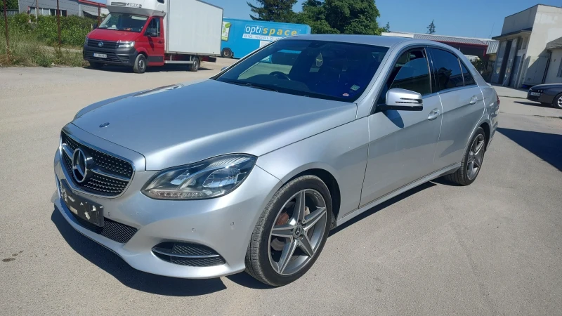Mercedes-Benz E 220 на ЧАСТИ , снимка 3 - Автомобили и джипове - 51349218