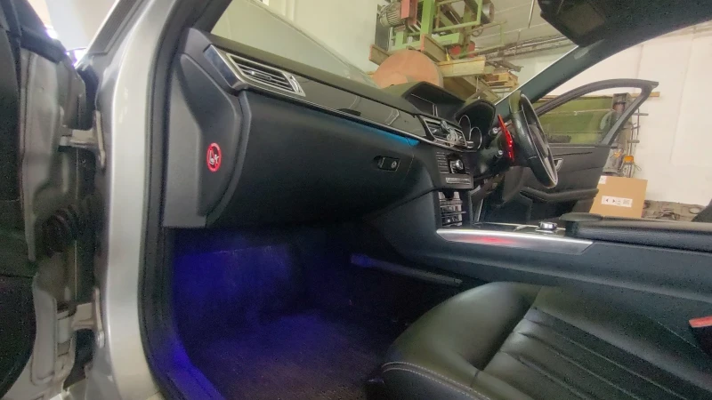 Mercedes-Benz E 220 на ЧАСТИ , снимка 8 - Автомобили и джипове - 51349218