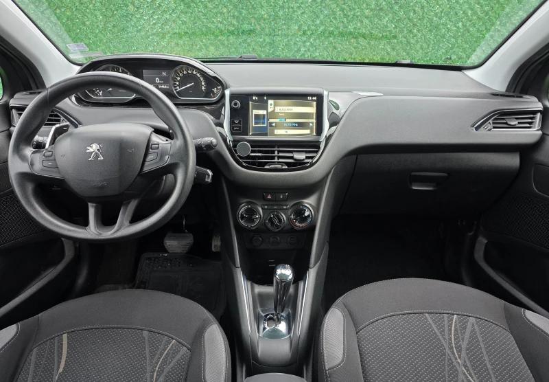Peugeot 208 1.4hdi* 68кс* Евро 5B* 134000км.АВТОМАТИК, снимка 12 - Автомобили и джипове - 52679867