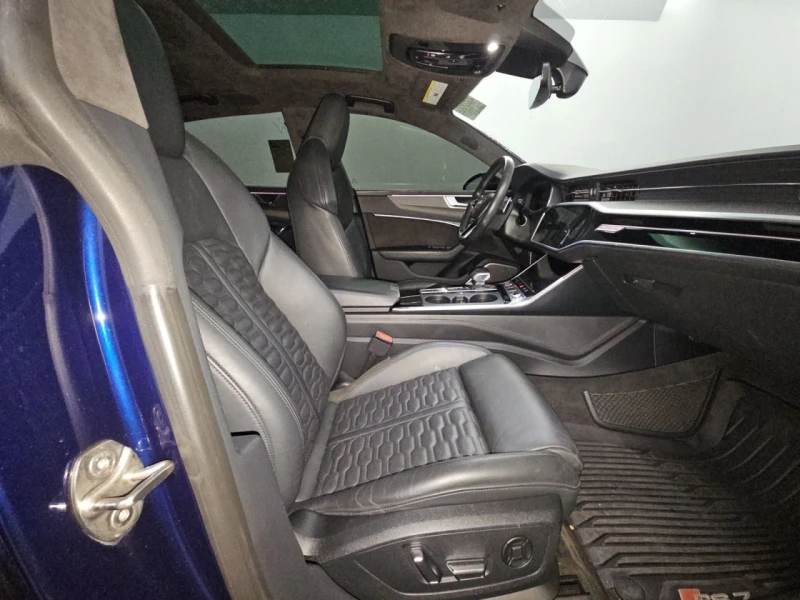 Audi Rs7 * CARFAX * БЕЗ ПЪРВОНАЧАЛНА ВНОСКА, снимка 6 - Автомобили и джипове - 52814291