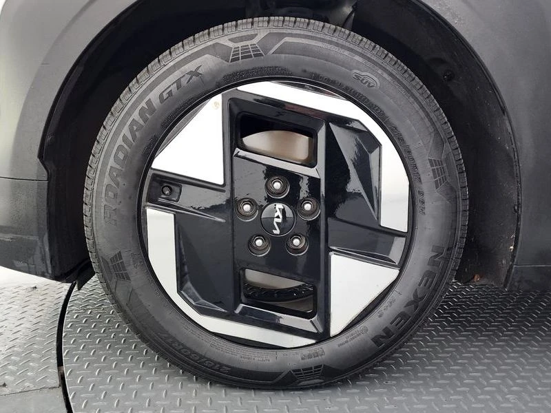 Kia EV3 LONG RANGE EARTH FWD, снимка 5 - Автомобили и джипове - 54330719