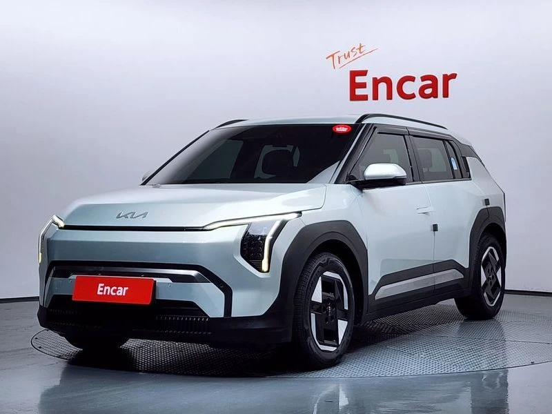 Kia EV3 LONG RANGE EARTH FWD