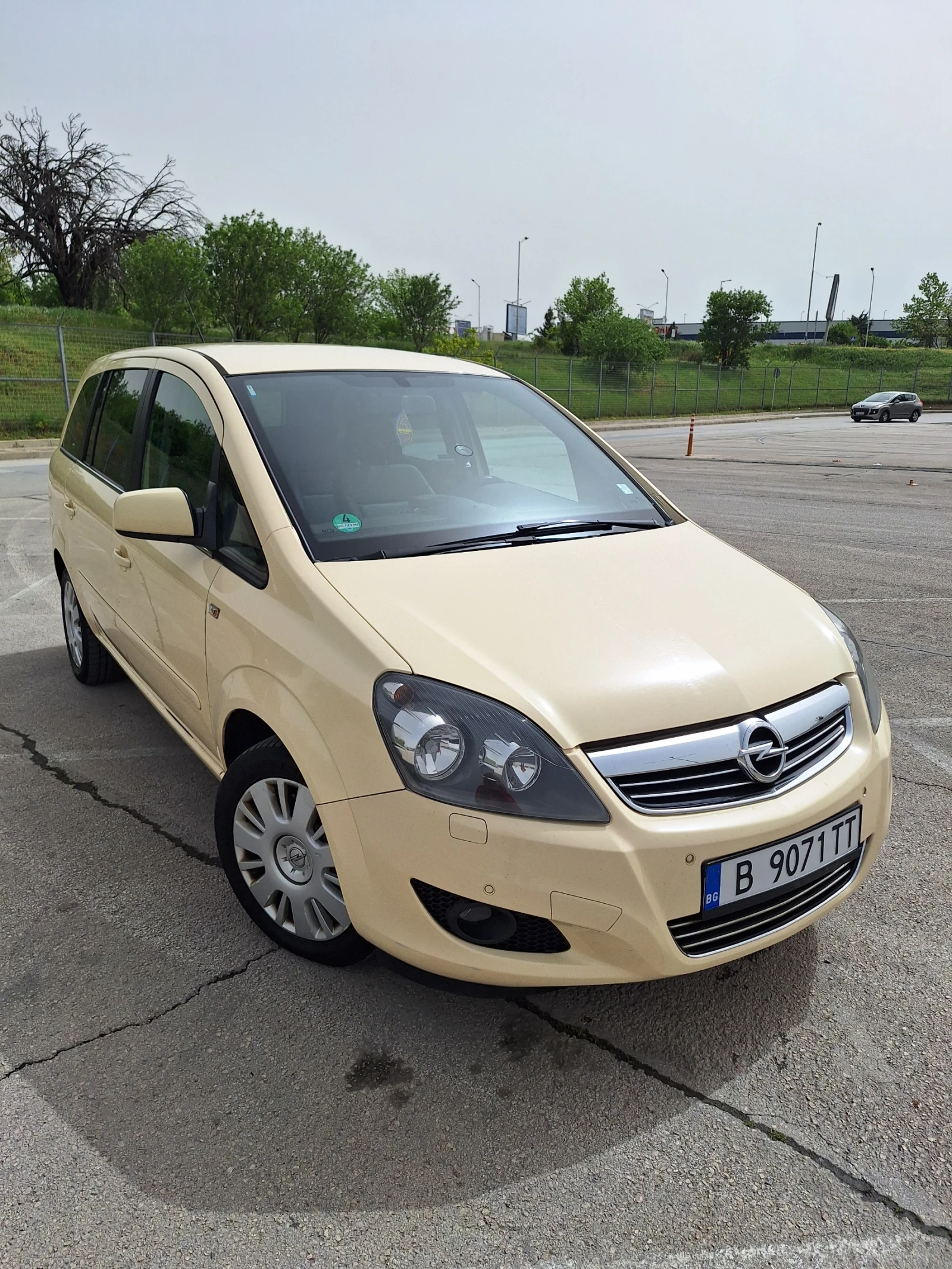 Opel Zafira 1.6 turbo 150.кс Метан/бензин - изображение 2