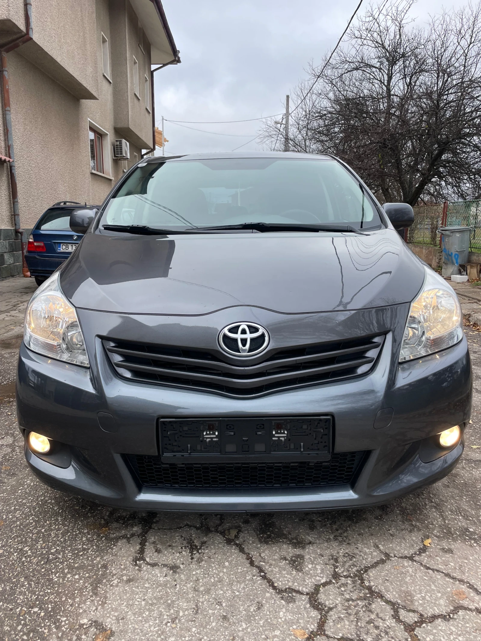 Toyota Verso 2.0D4D* 126kc*  - изображение 3