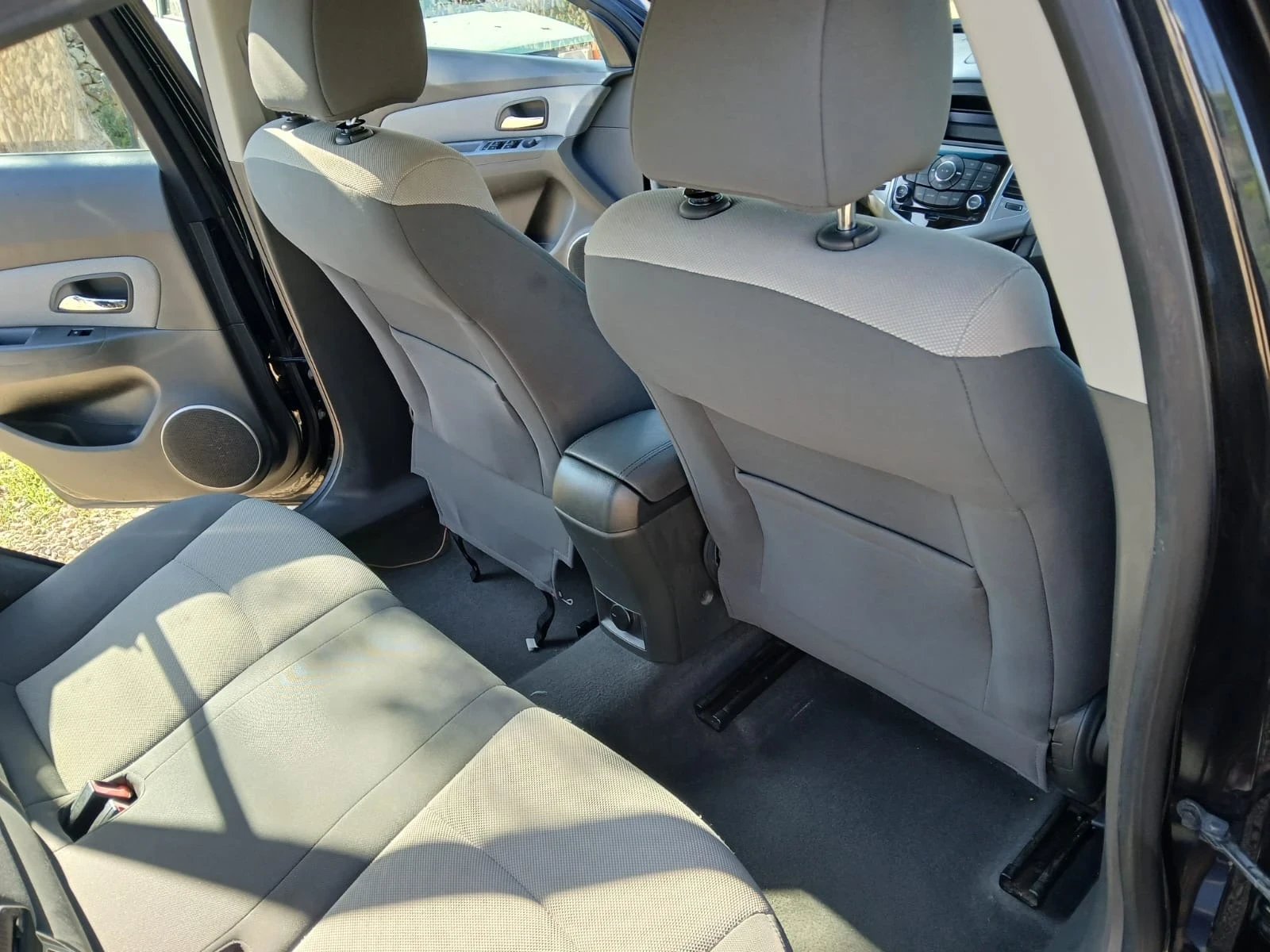 Chevrolet Cruze 1.6 | Mobile.bg   13