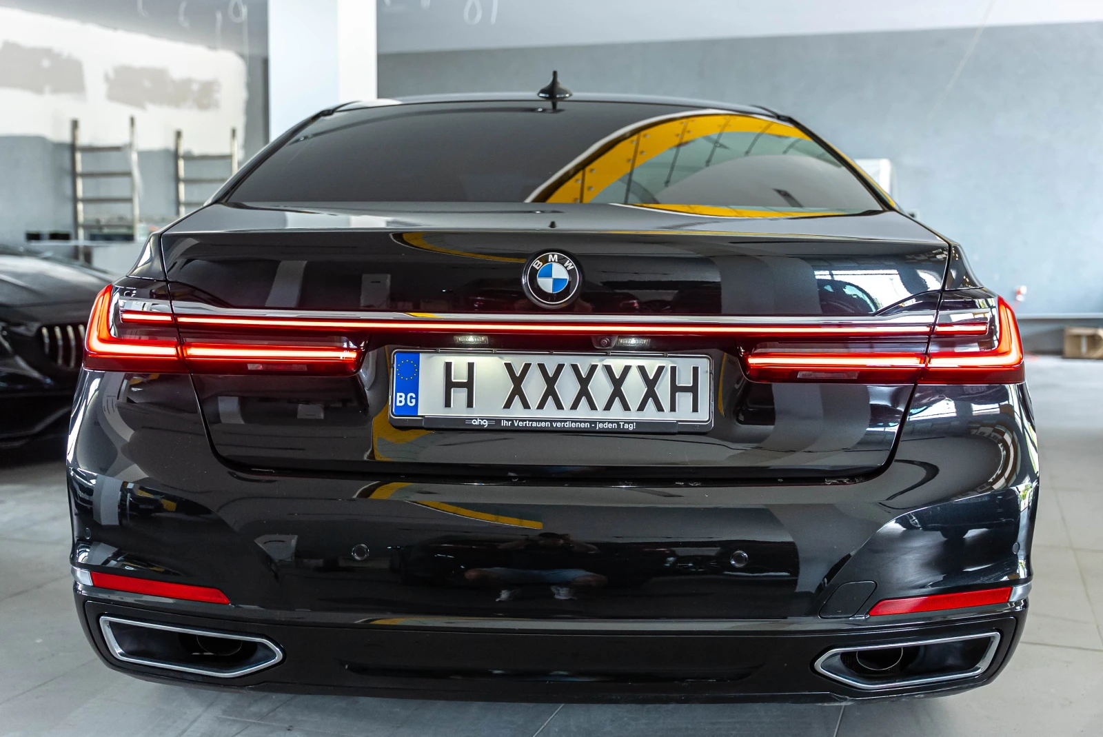 BMW 740 Xdrive - изображение 4