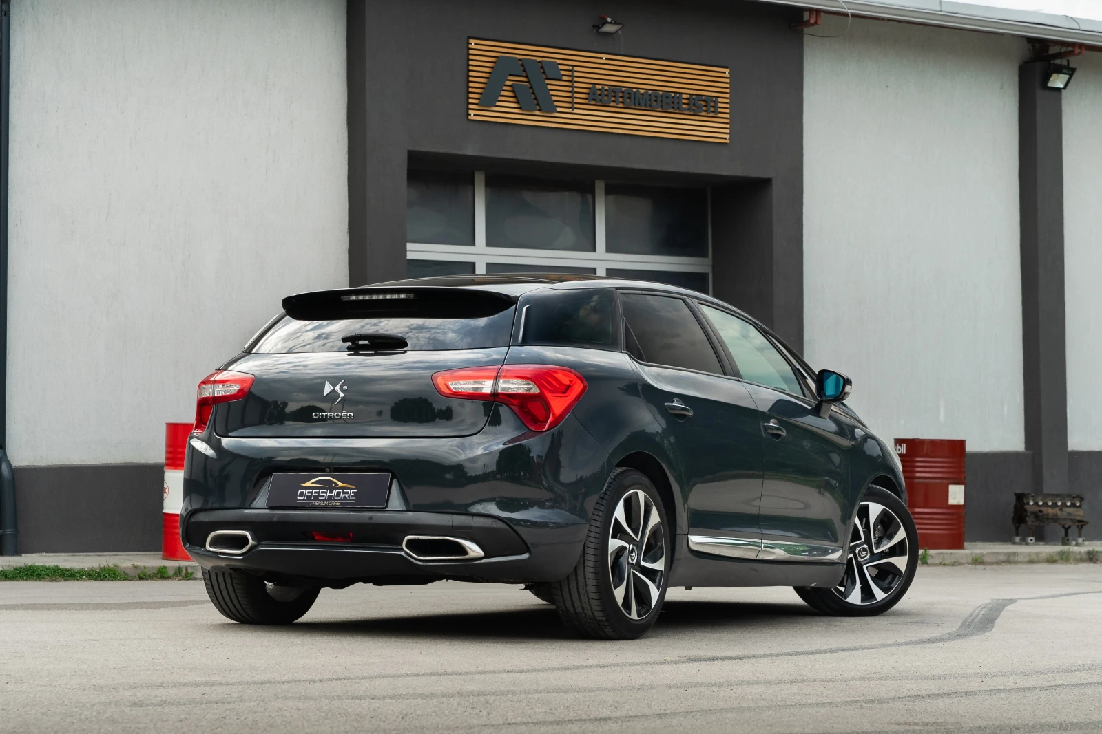 Citroen DS5 2.0 HDI* Кейлес* Панорама* Камера - изображение 4
