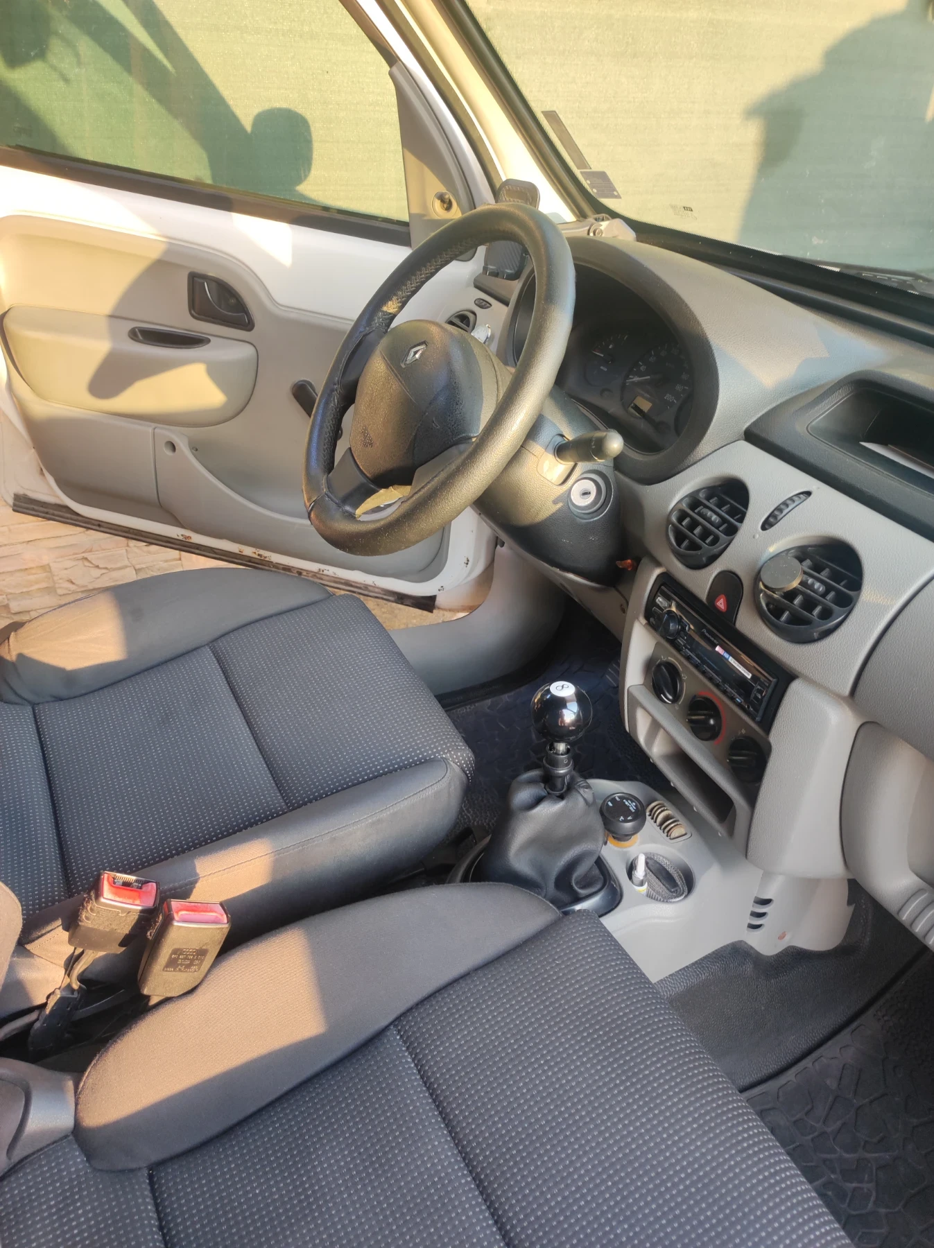 Renault Kangoo  - изображение 7