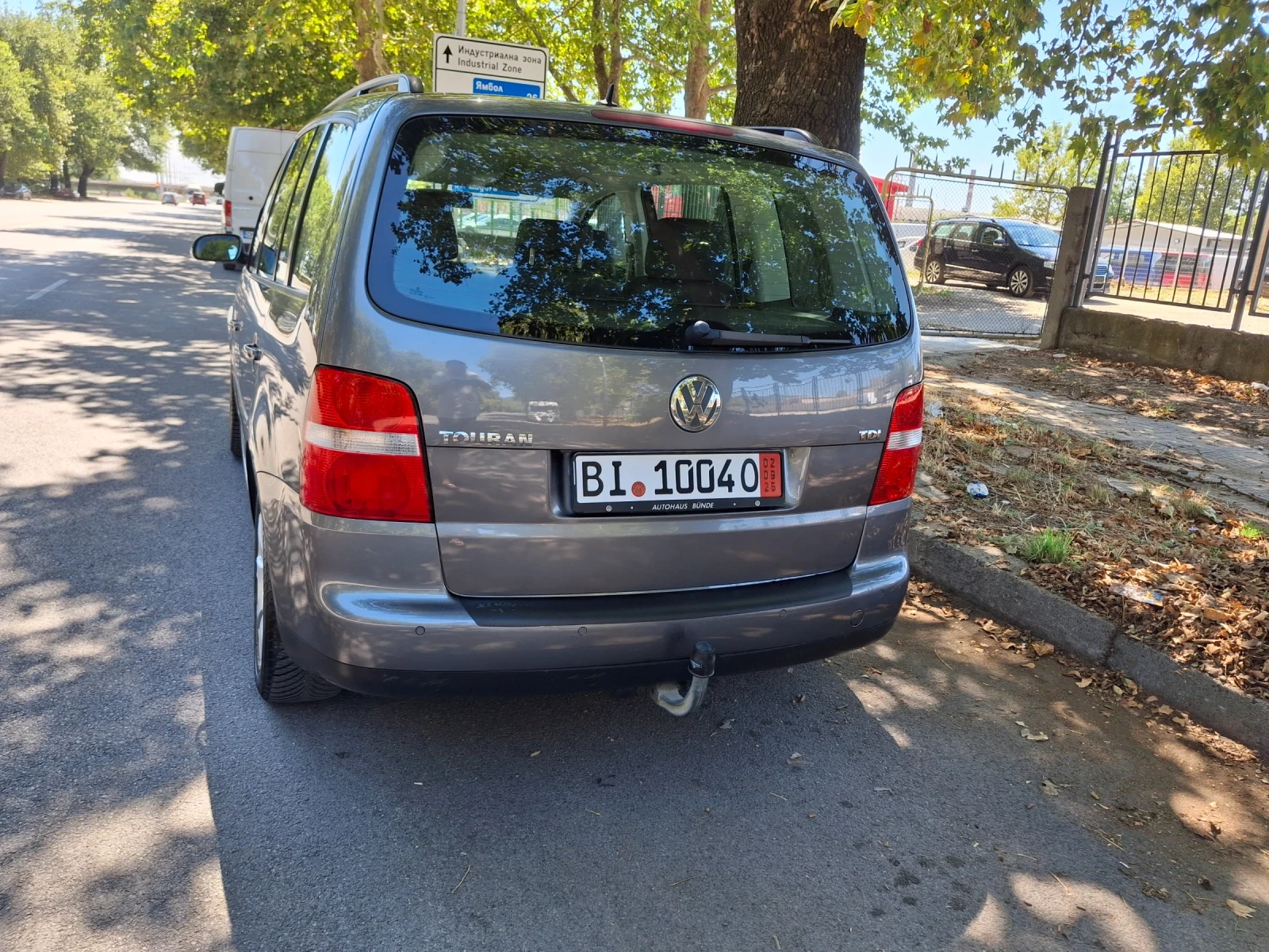 VW Touran  - изображение 5