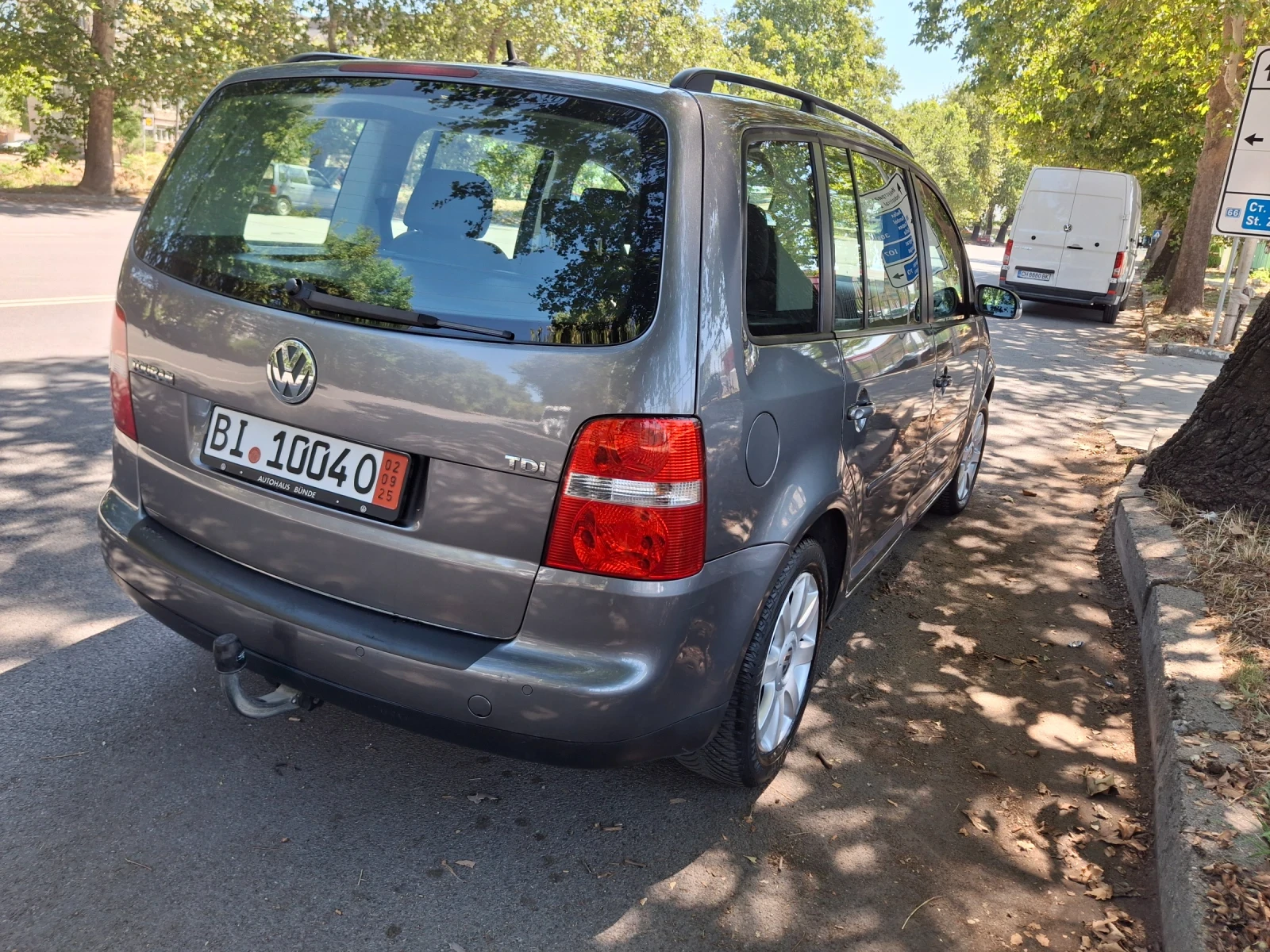 VW Touran  - изображение 4