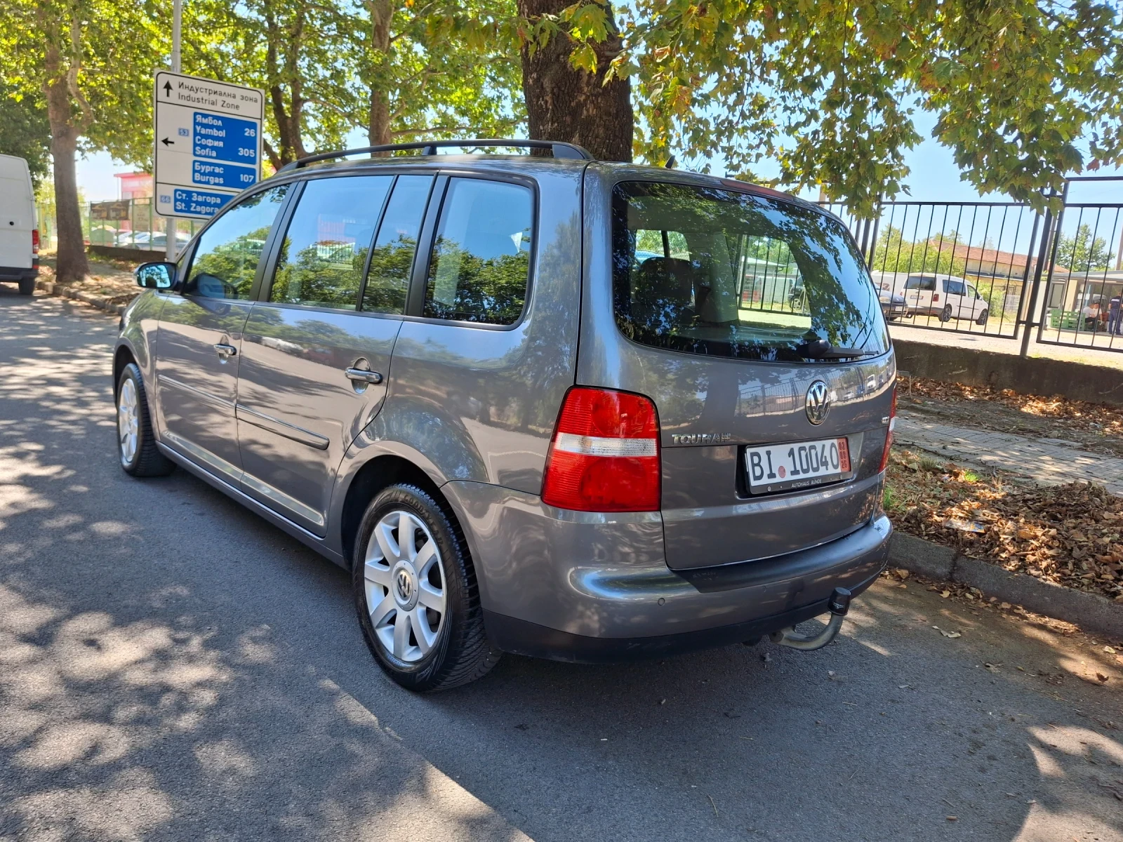 VW Touran  - изображение 3
