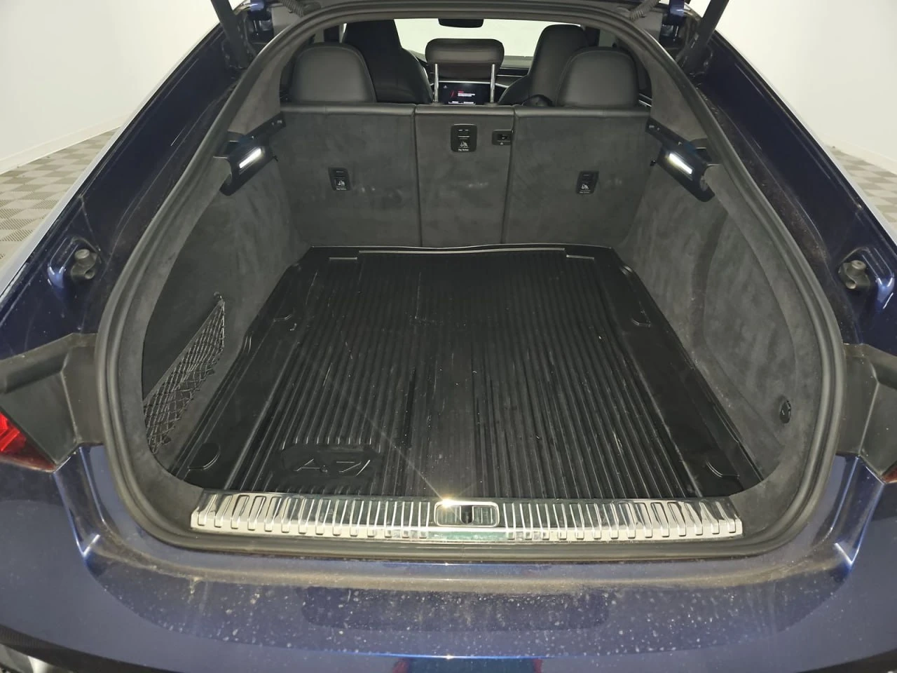 Audi Rs7 * CARFAX * ��� ������������ ������ | Mobile.bg � ����������� 14