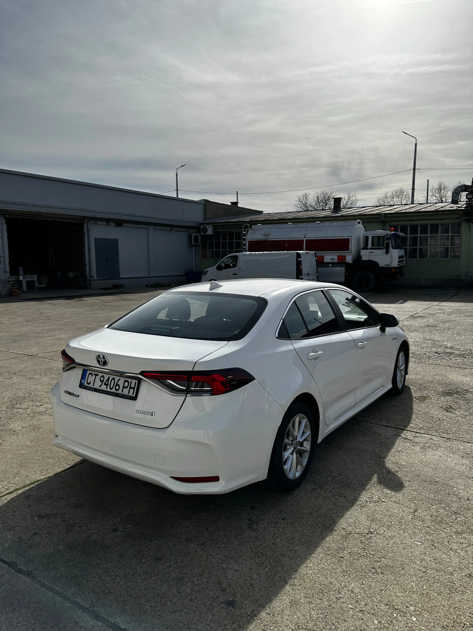 Toyota Corolla | Mobile.bg � ����������� 4