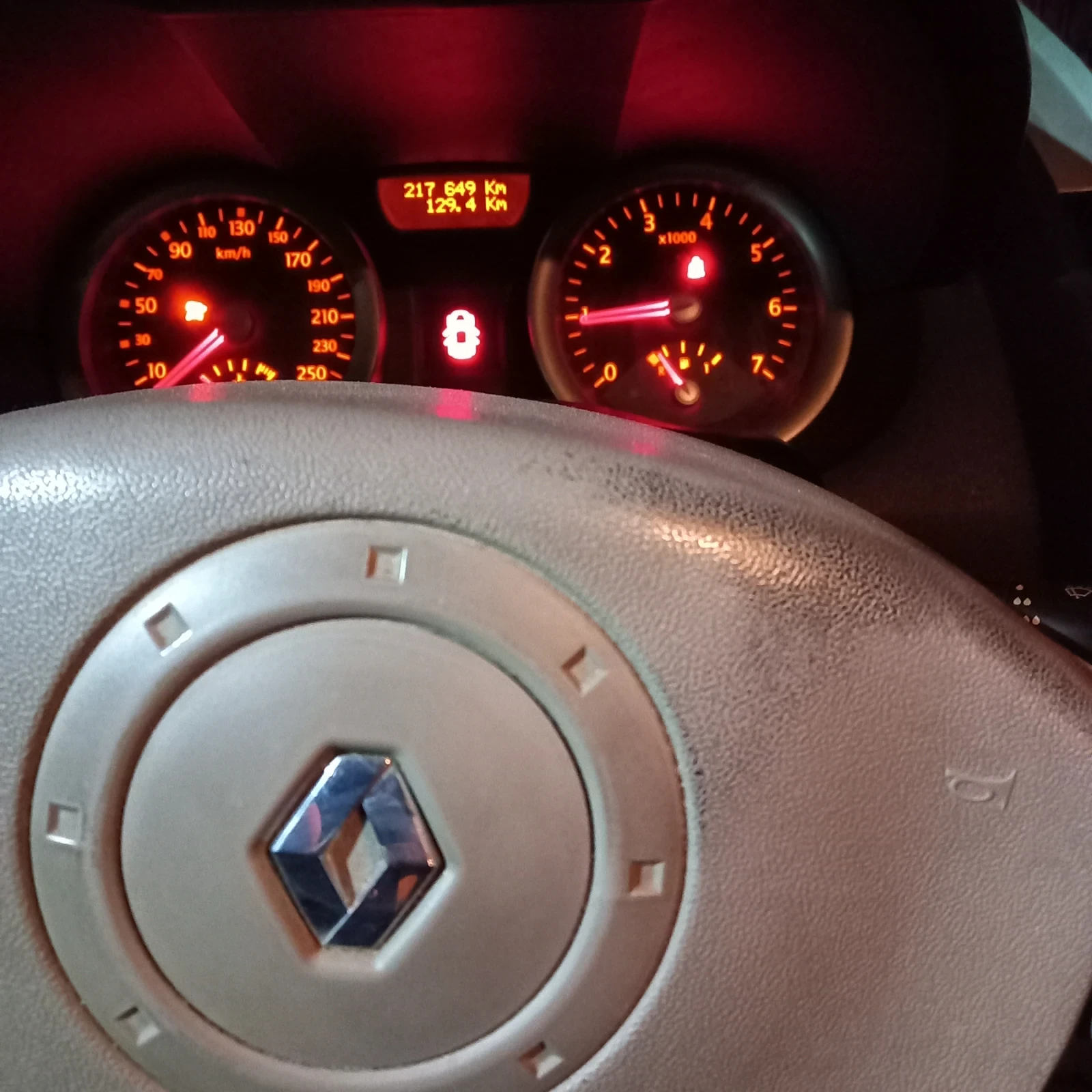 Renault Megane Megane II, снимка 6 - Автомобили и джипове - 53880113