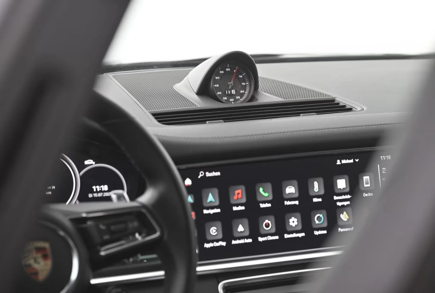 Porsche Panamera 4S/441HP/PANO/360/SOFTCLOSE/177z, снимка 12 - Автомобили и джипове - 53885577