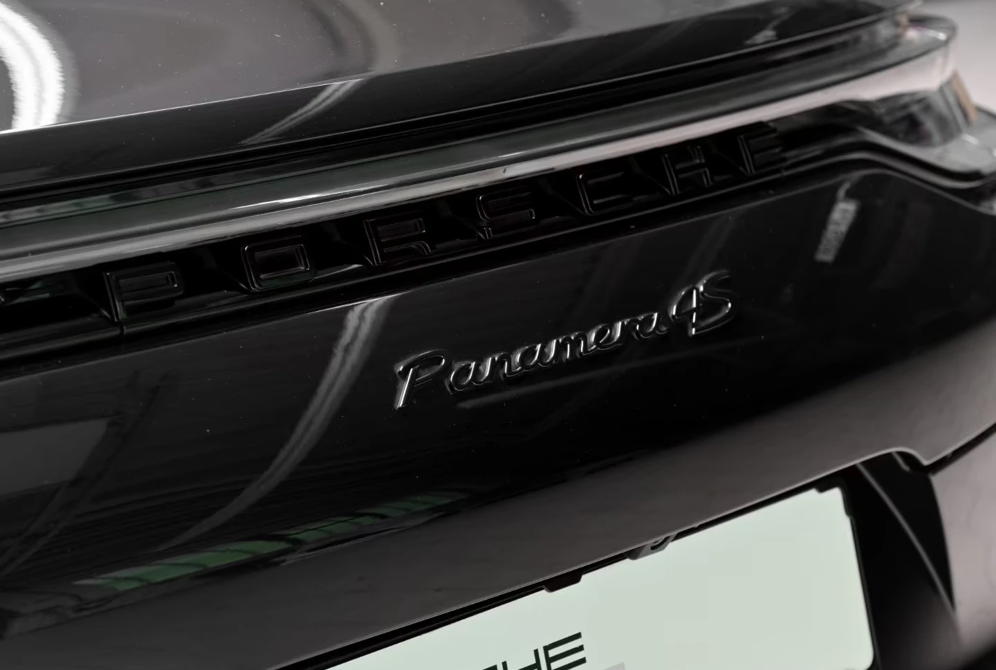 Porsche Panamera 4S/441HP/PANO/360/SOFTCLOSE/177z, снимка 4 - Автомобили и джипове - 53885577