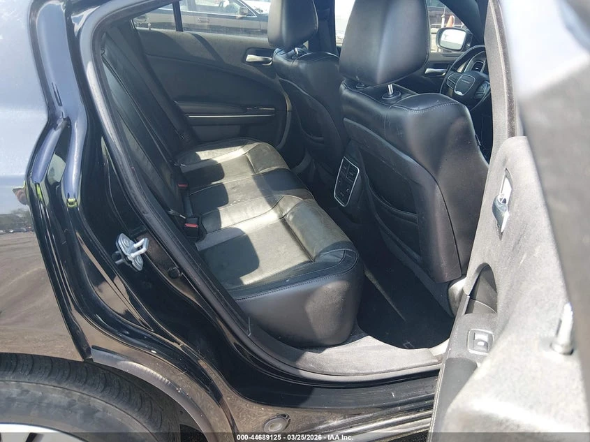 Dodge Charger 3.6l Sxt Rwd, снимка 8 - Автомобили и джипове - 54860651