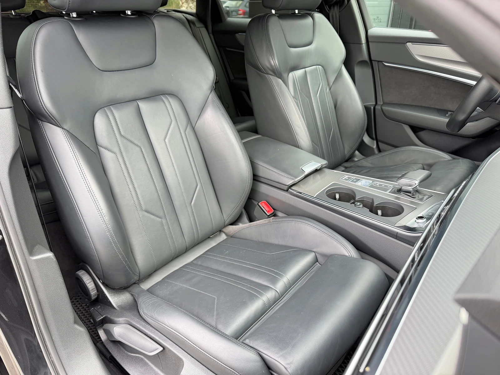 Audi A6 50TDi Подгрев/Камера/B&O/Keyless/Дистроник, снимка 11 - Автомобили и джипове - 54878890