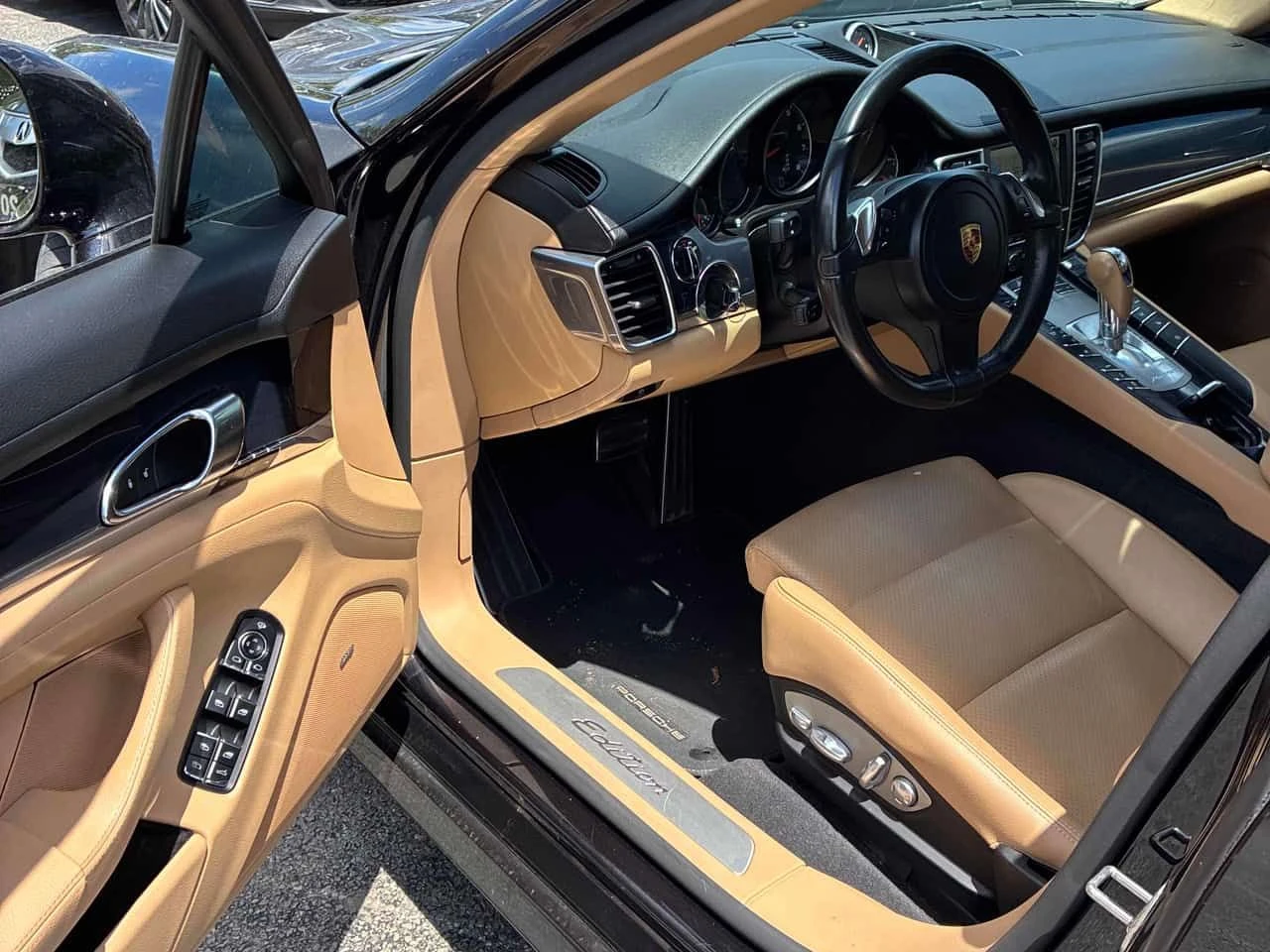 Porsche Panamera * 4dr HB 4 Edition * CARFAX * ЦЕНА ДО БГ, снимка 6 - Автомобили и джипове - 55014044