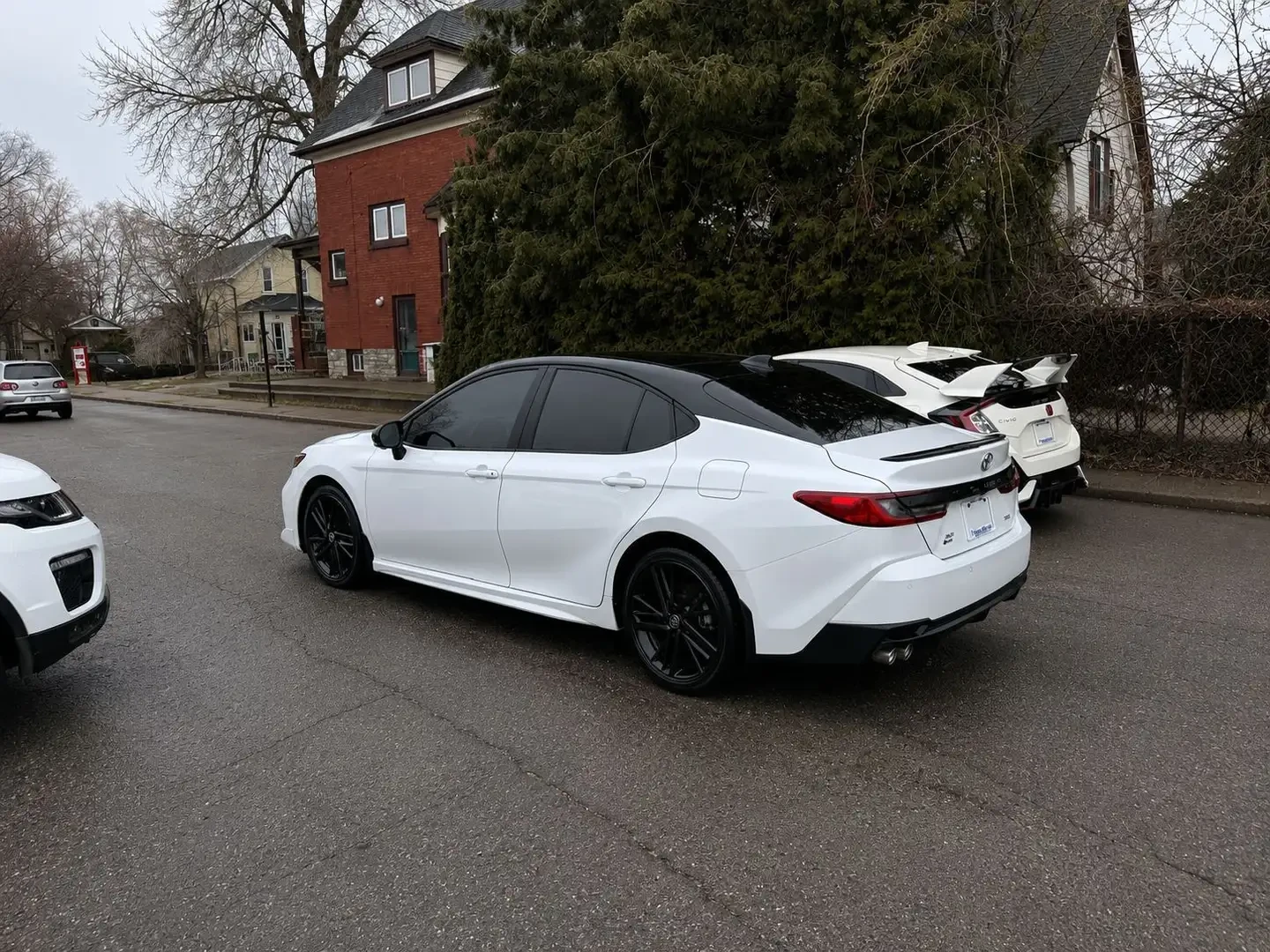 Toyota Camry XSE HYBRID AWD* DISTR* ПОДГРЕВ* ОБДУХ* FULL* , снимка 2 - Автомобили и джипове - 55050941