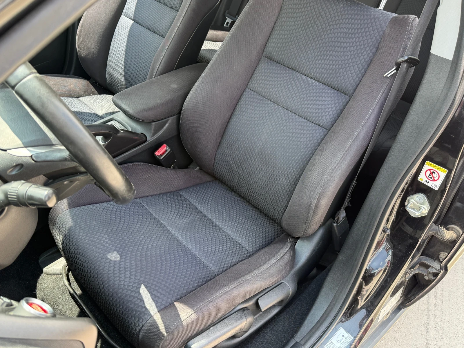Honda Civic 2.2D* FACE* 2011г* РЪЧКА* Топ Състояние* СЕРВИЗНА*, снимка 8 - Автомобили и джипове - 55213689