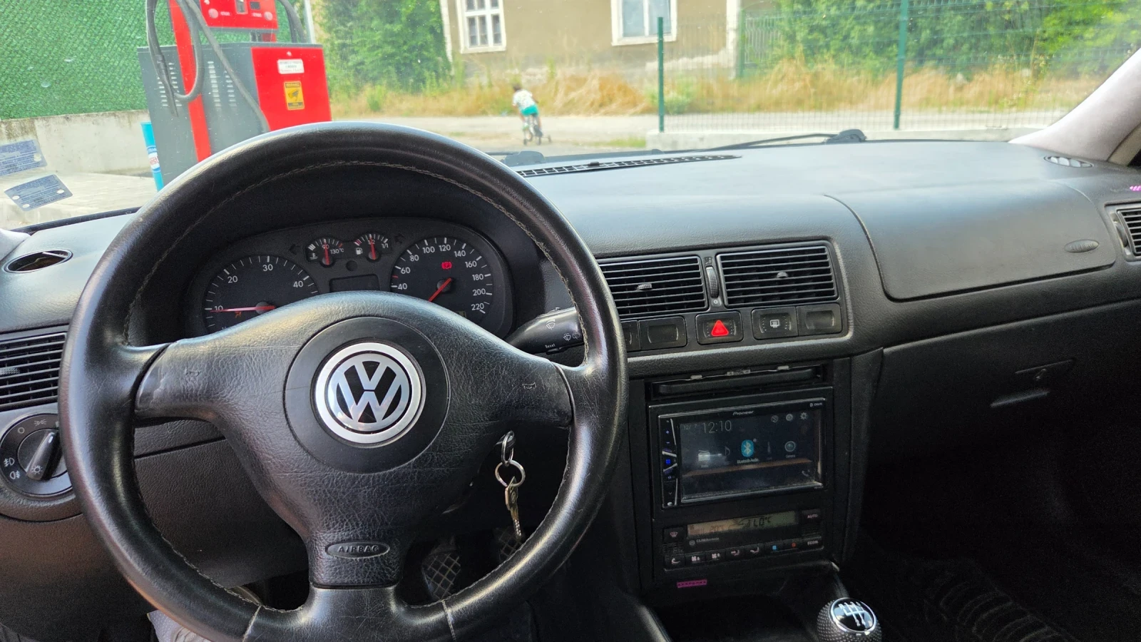 VW Golf, снимка 9 - Автомобили и джипове - 55251373