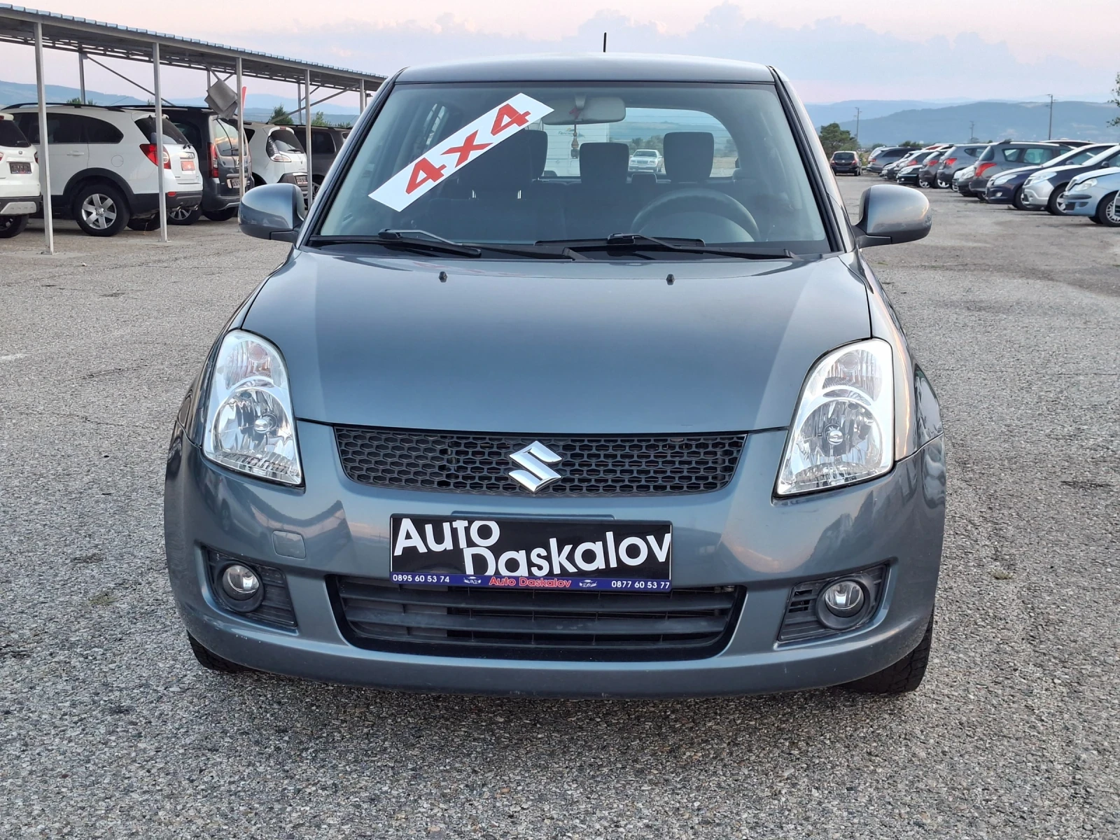 Suzuki Swift 1, 3 I 4x4, снимка 2 - Автомобили и джипове - 55334939